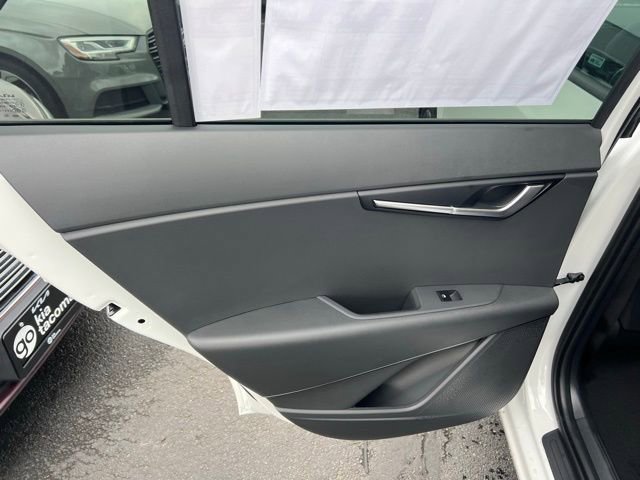 New 2026 Kia Niro LX FWD image 14