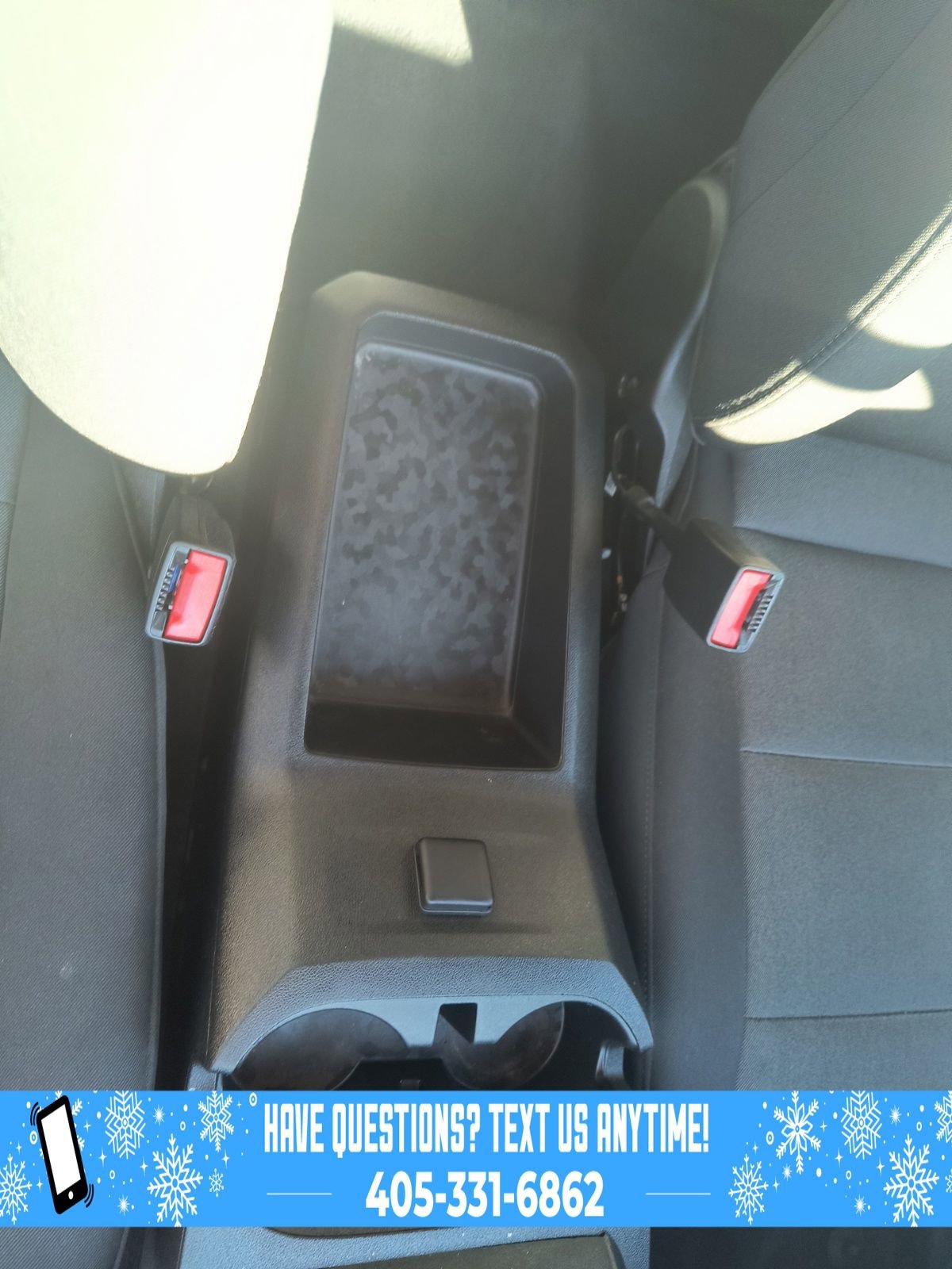 Used 2024 Chevrolet Colorado W/T image 11