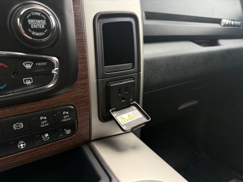 Used 2017 RAM 2500 Laramie w/ Sport Appearance Group AWD/4WD image 42