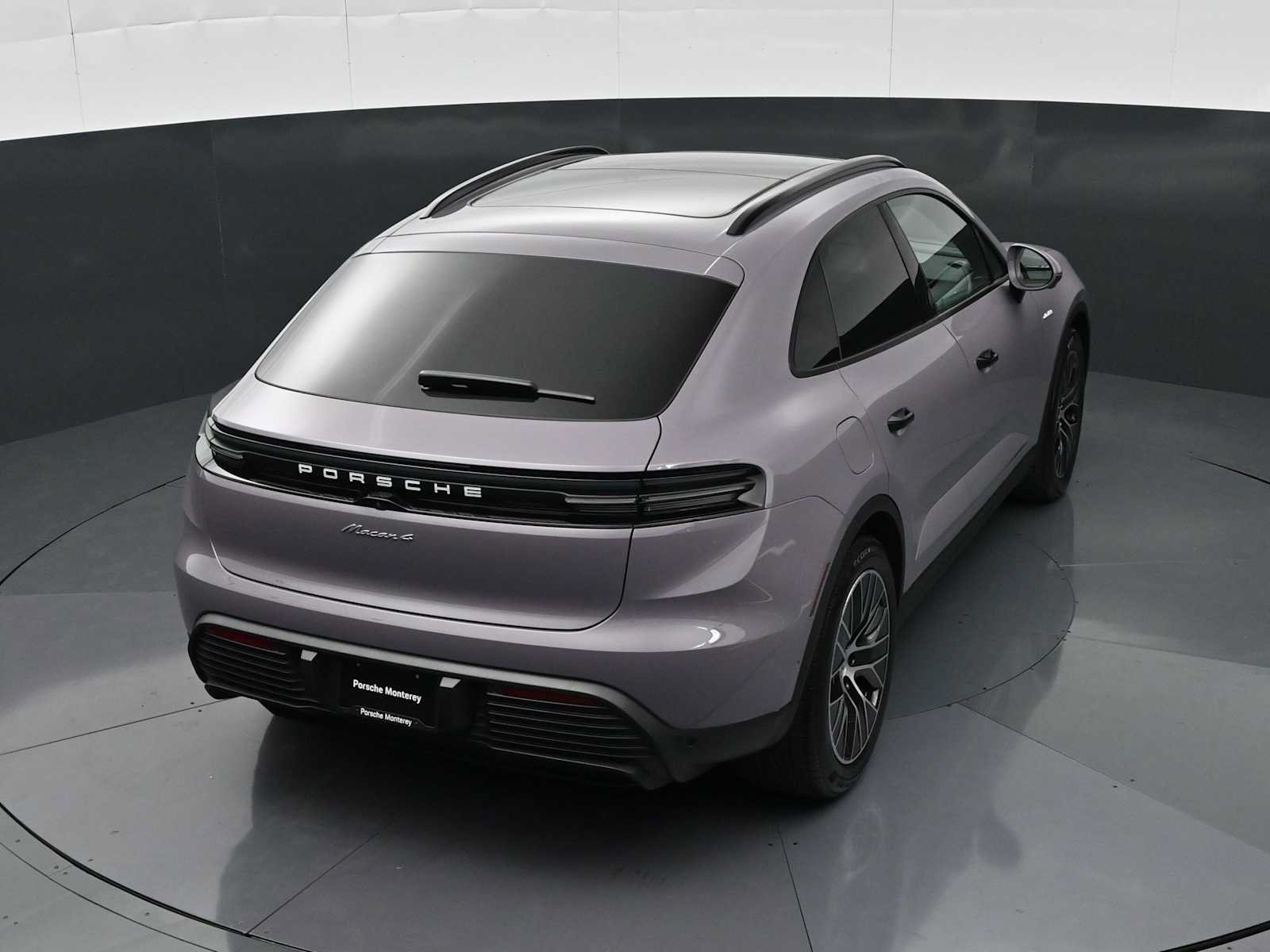 New 2026 Porsche Macan 4 Electric AWD/4WD image 32