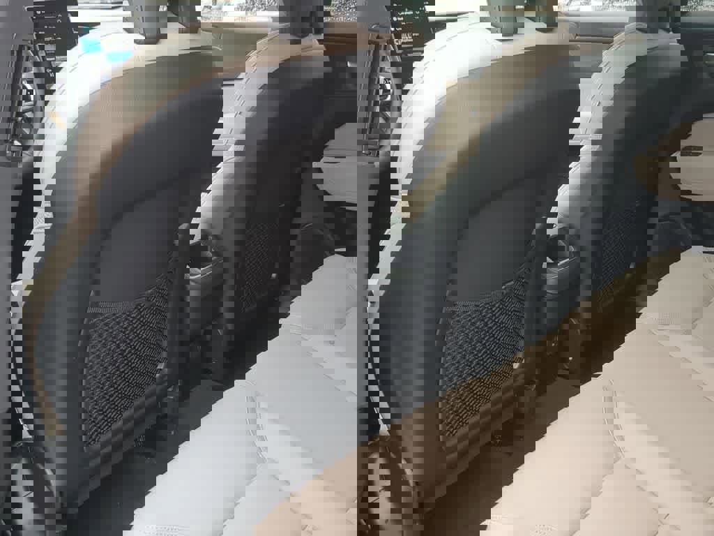 New 2026 Volvo XC60 B5 Plus w/ Protection Package Premier image 17