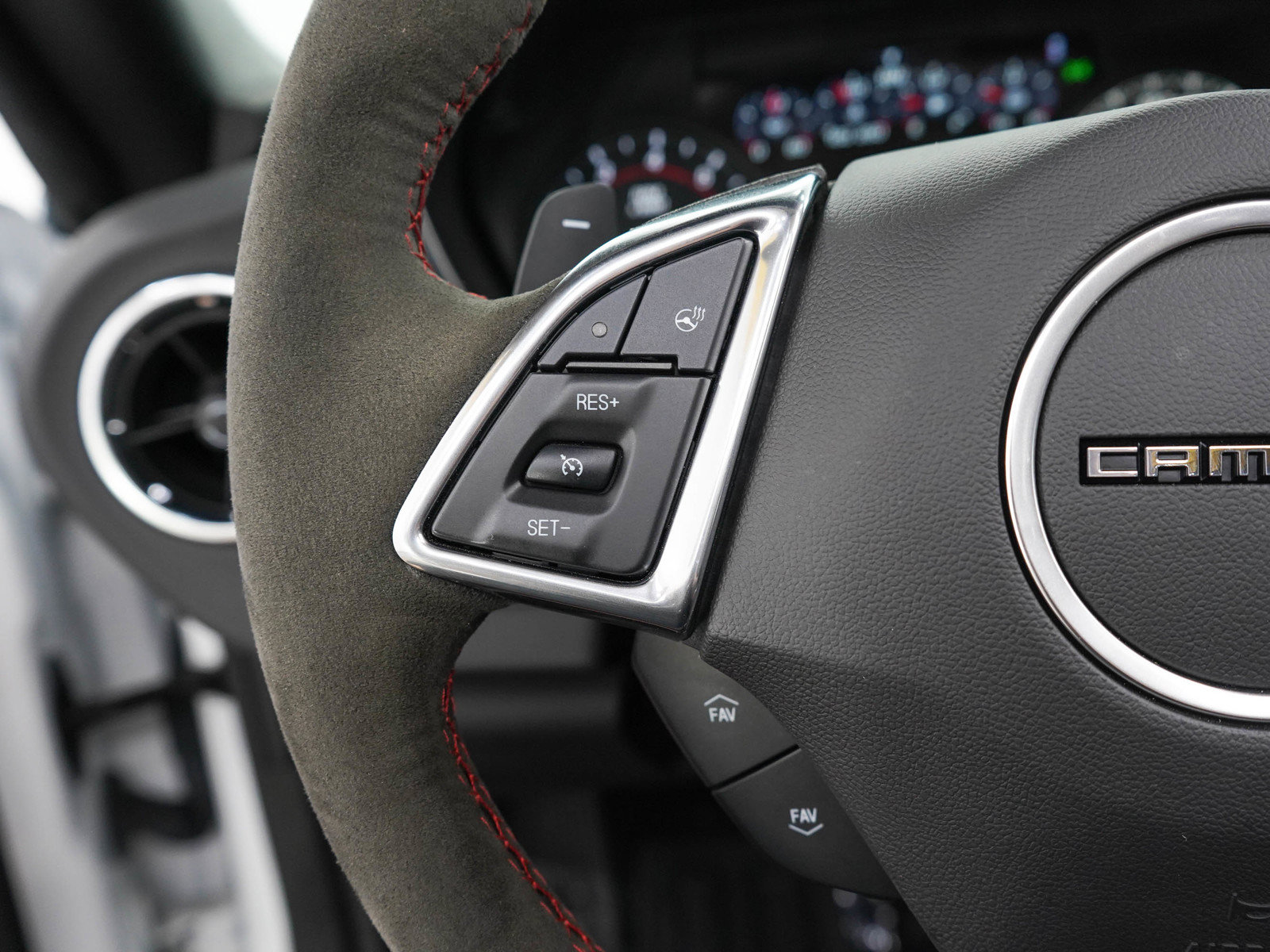 Used 2023 Chevrolet Camaro ZL1 RWD image 20