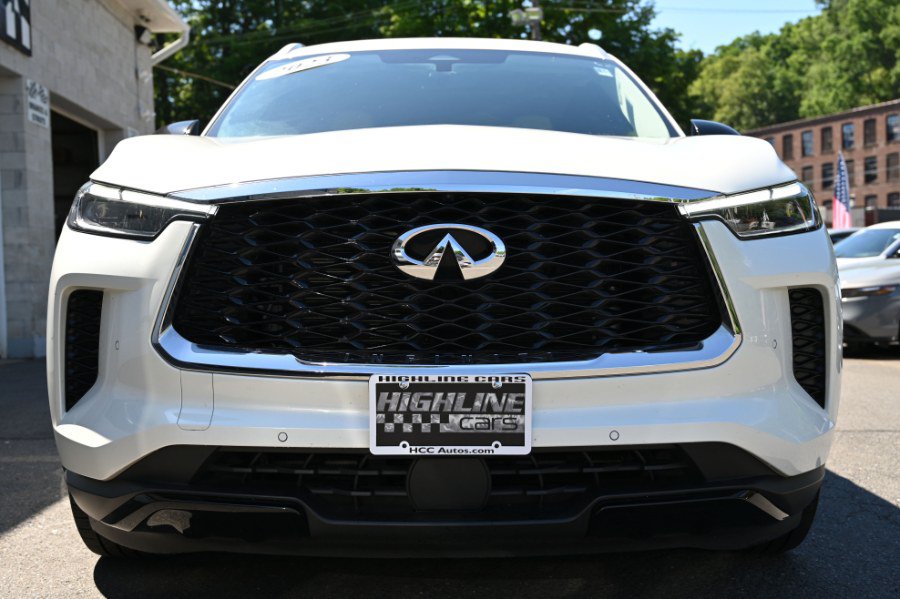 Used 2023 INFINITI QX60 Luxe w/ Cargo Package AWD/4WD image 10