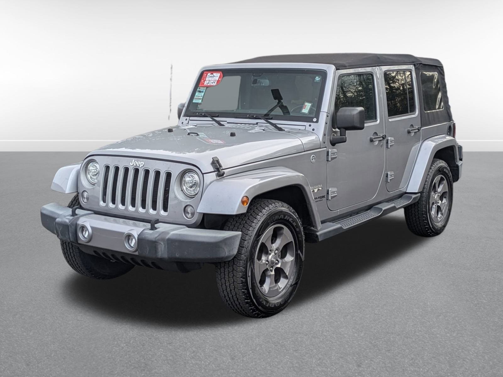 Used 2018 Jeep Wrangler Unlimited Sahara w/ Connectivity Group