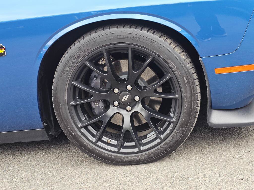 Used 2021 Dodge Challenger R/T Scat Pack w/ Shaker Package RWD image 9