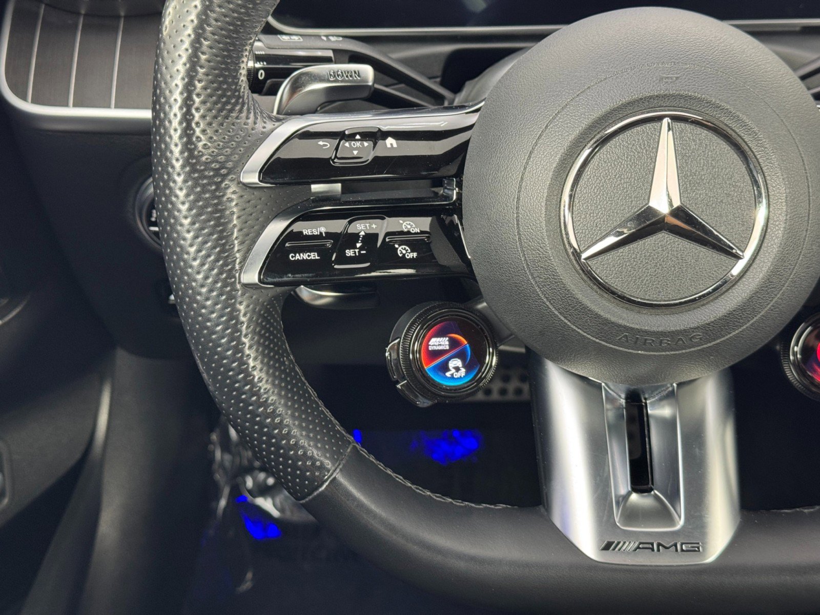 Used 2024 Mercedes-Benz C 43 AMG 4MATIC Sedan image 23