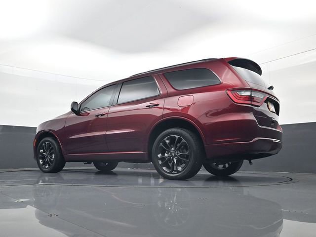 Used 2024 Dodge Durango SXT w/ SXT Blacktop Group AWD/4WD image 28