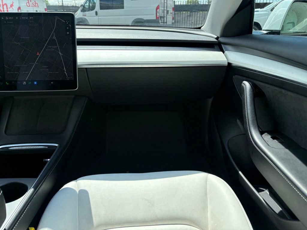 Used 2021 Tesla Model 3 Standard Range Plus RWD image 7