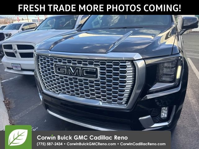 Used 2022 GMC Yukon Denali w/ Max Trailering Package image 2