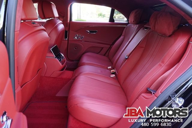 Used 2023 Bentley Flying Spur Plug-In Hybrid AWD/4WD image 99