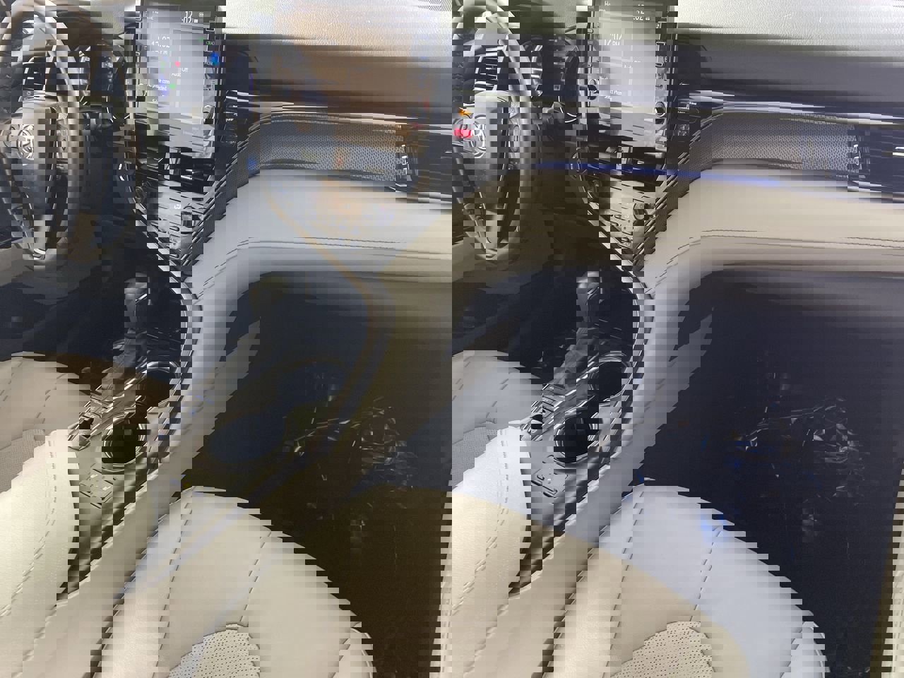 Used 2024 Toyota Camry XSE image 26