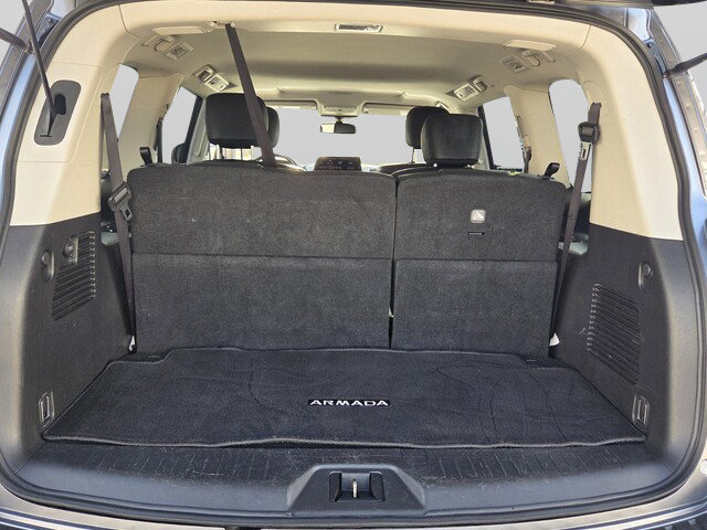 Used 2024 Nissan Armada SL w/ Captain's Chairs Package AWD/4WD image 13