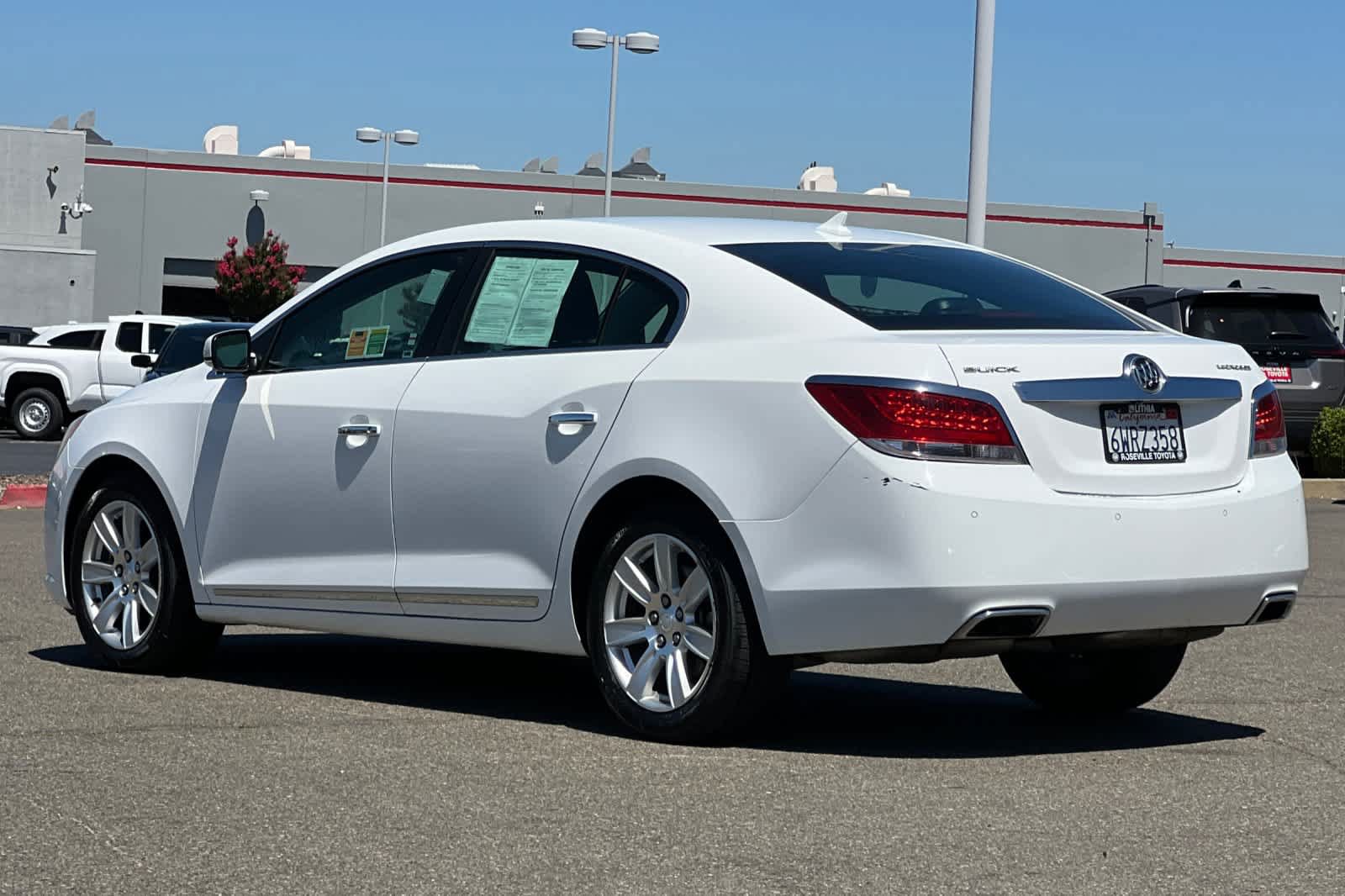 Used 2013 Buick LaCrosse Leather FWD image 7