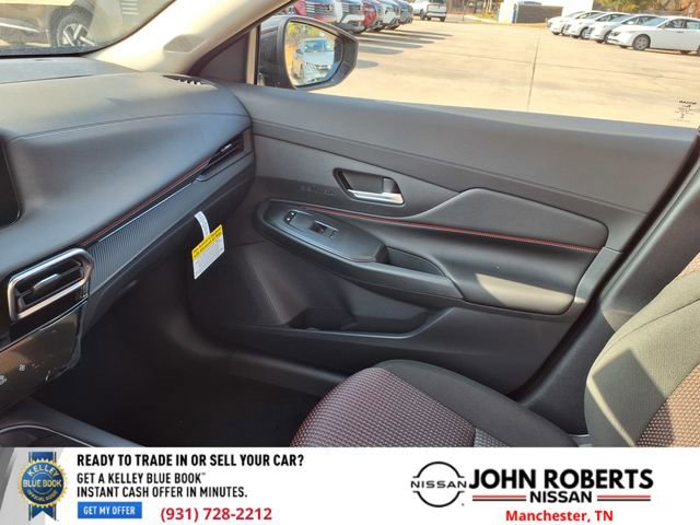 New 2026 Nissan Sentra SR w/ Floor Mat Package image 8
