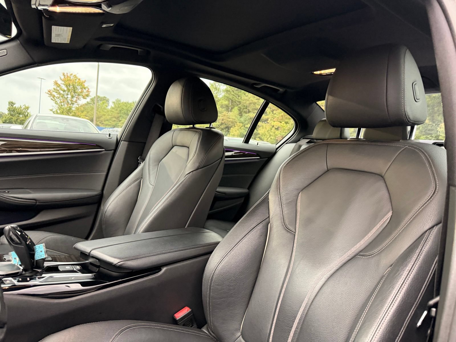 Used 2019 BMW 530i w/ Convenience Package RWD image 16
