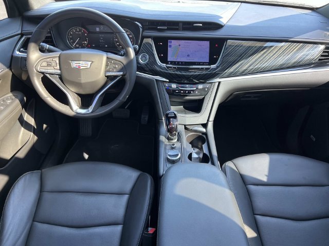 Certified 2024 Cadillac XT6 Premium Luxury AWD/4WD image 14