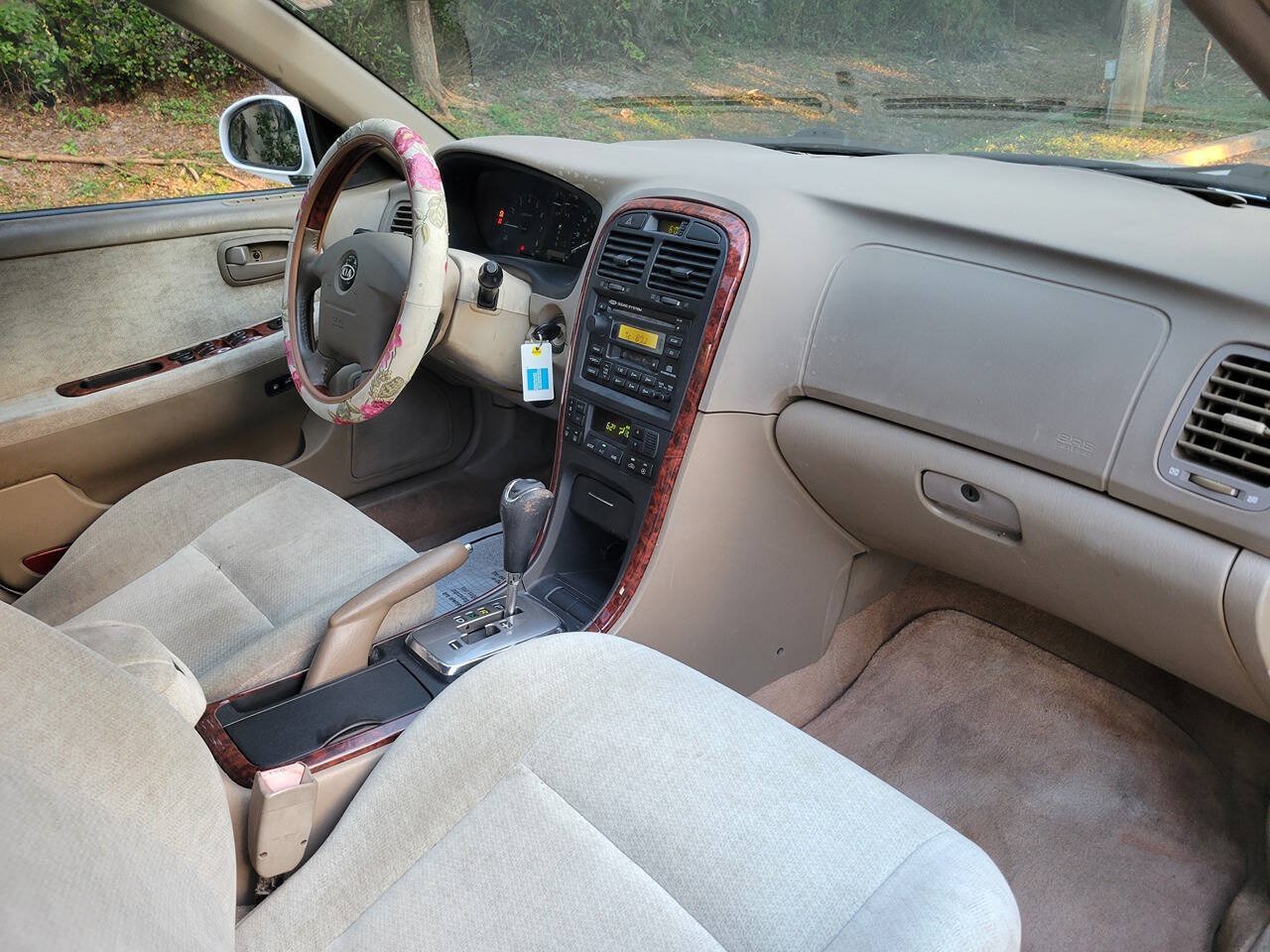 Used 2004 Kia Optima FWD image 9