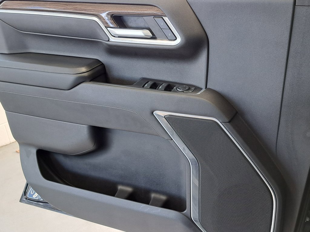 Used 2022 Chevrolet Silverado 1500 RST image 21