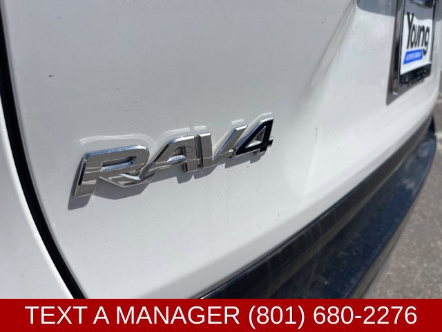 Used 2025 Toyota RAV4 SE AWD/4WD image 11