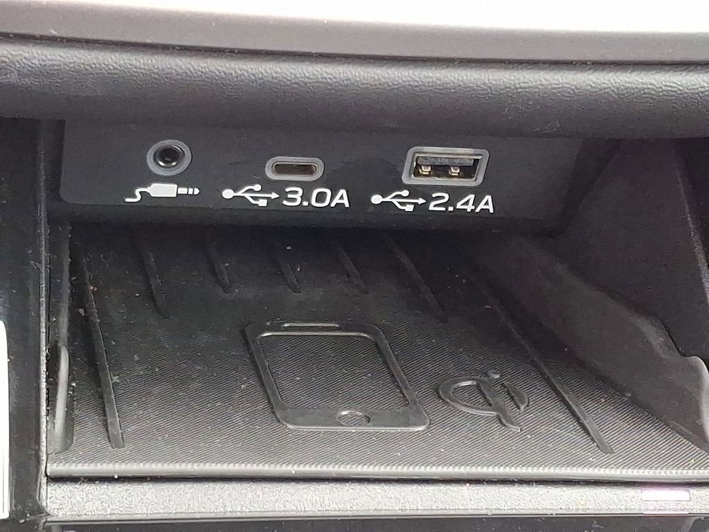 Certified 2025 Subaru Legacy Limited image 28