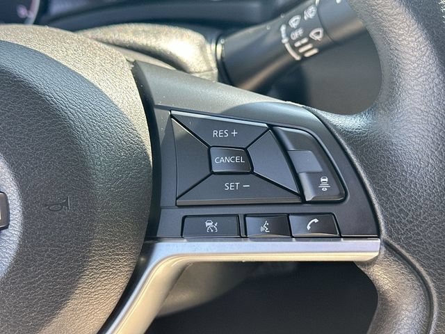 Used 2024 Nissan Sentra SV FWD image 39
