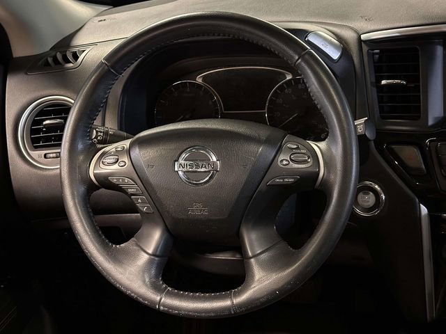 Used 2020 Nissan Pathfinder SV FWD image 20