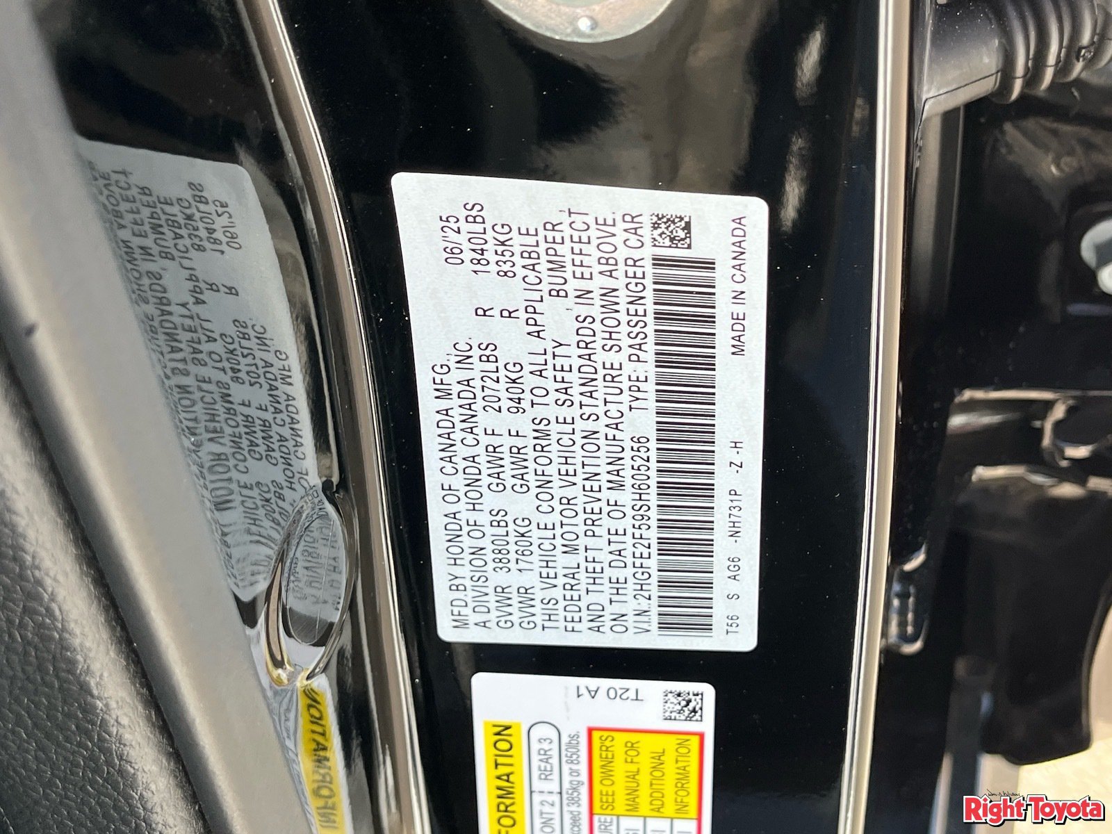 Used 2025 Honda Civic Sport image 32