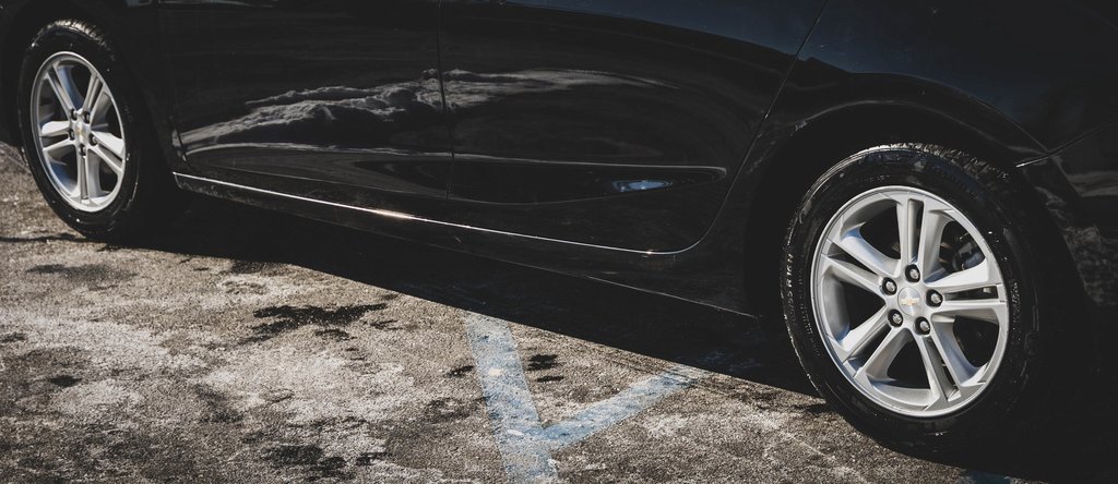 Used 2018 Chevrolet Cruze LT w/ Convenience Package image 23