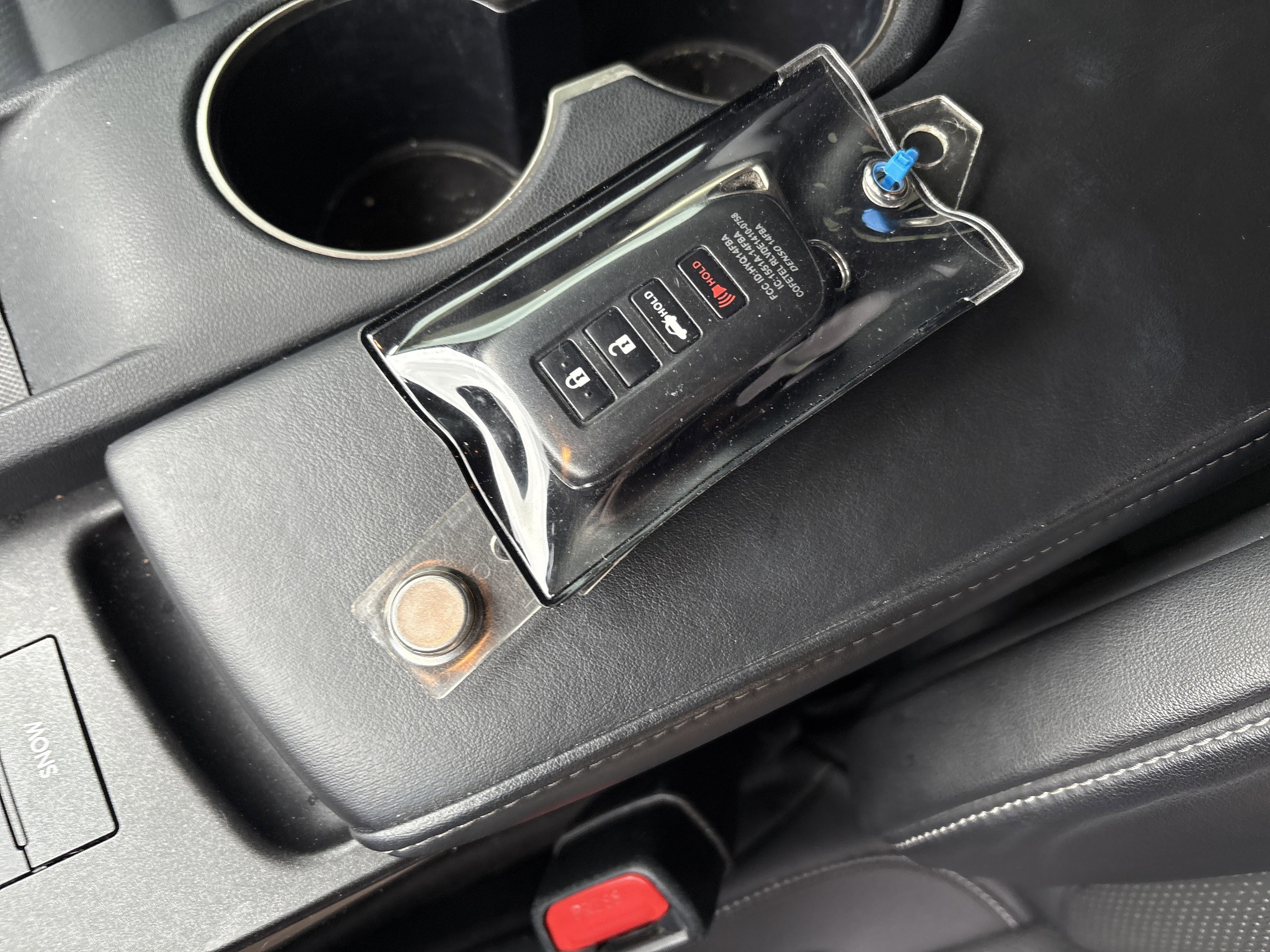 Used 2019 Lexus IS 300 F Sport w/ F Sport Package image 21