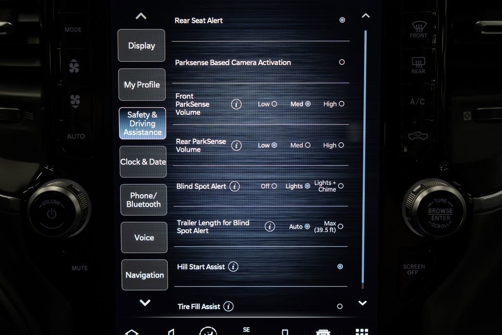 Used 2024 RAM 2500 Laramie w/ Night Edition image 19