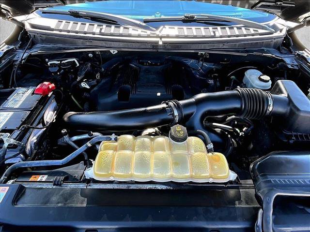 Used 2019 Ford Expedition XLT w/ Equipment Group 202A image 11