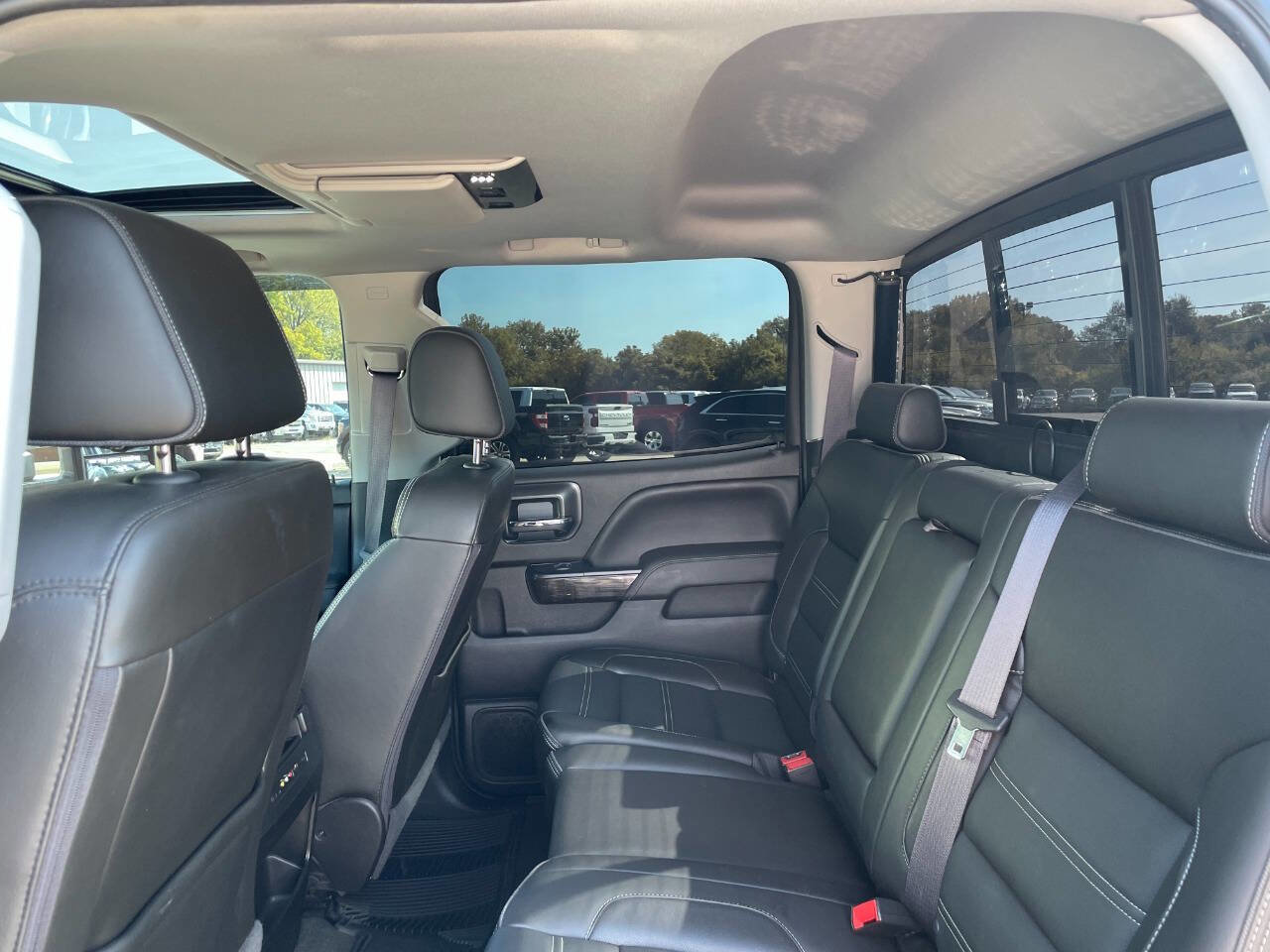 Used 2016 GMC Sierra 3500 Denali w/ Duramax Plus Package image 22