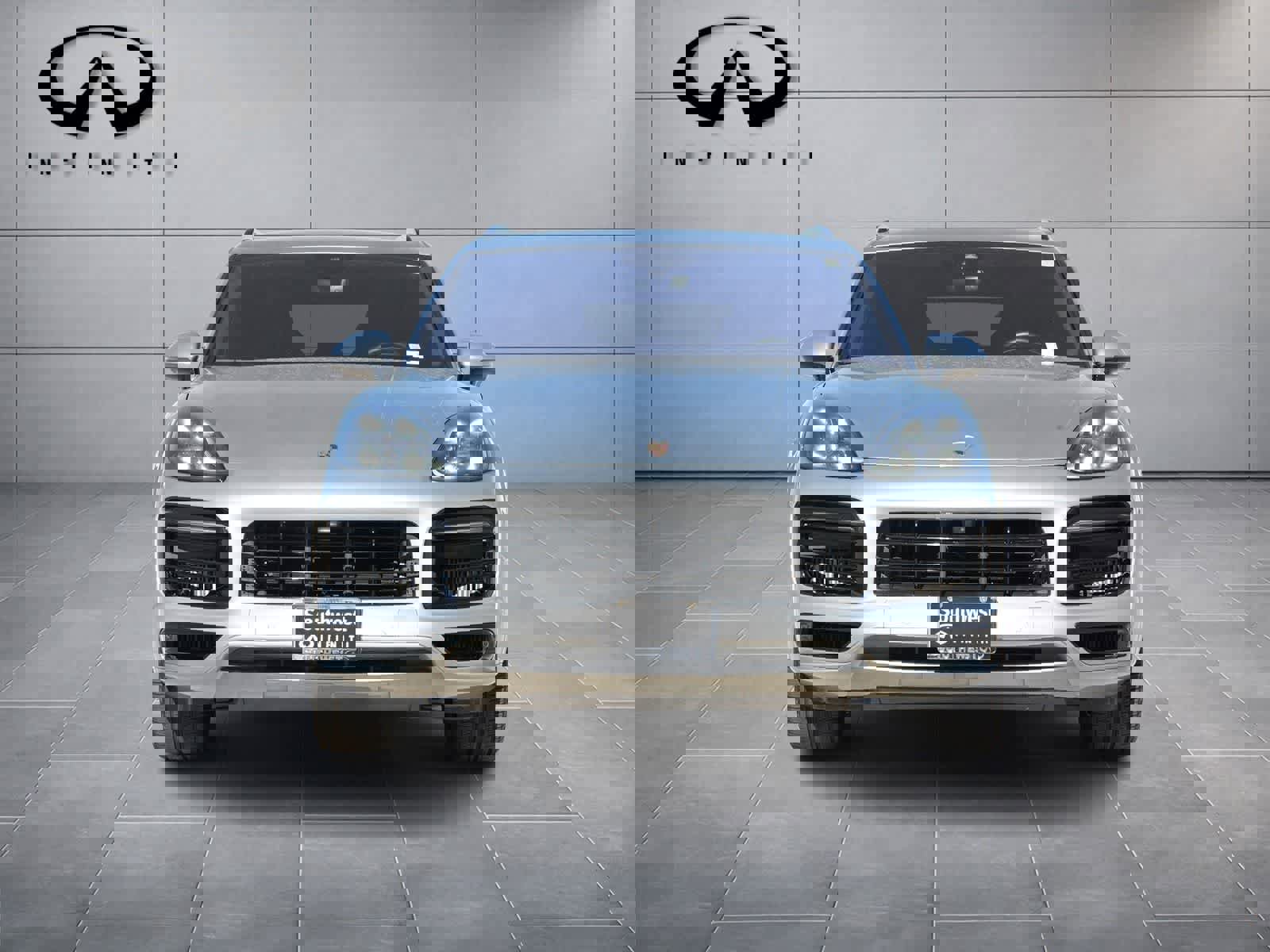 Used 2021 Porsche Cayenne GTS image 2