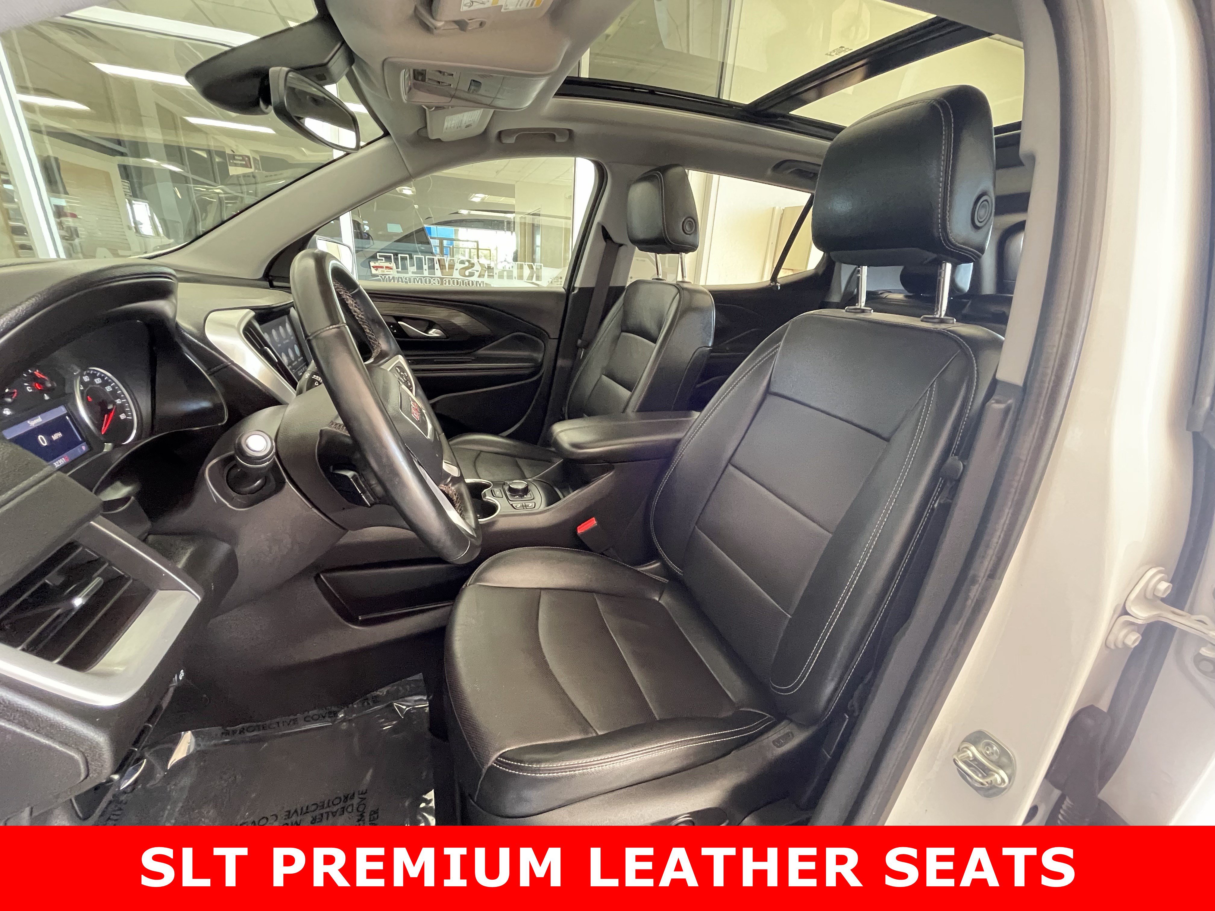 Certified 2024 GMC Terrain SLT w/ Tech Package FWD image 12