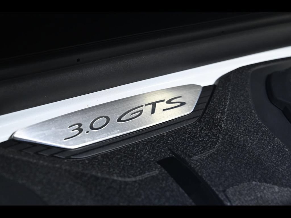 Certified 2023 Porsche 911 Carrera GTS RWD image 31