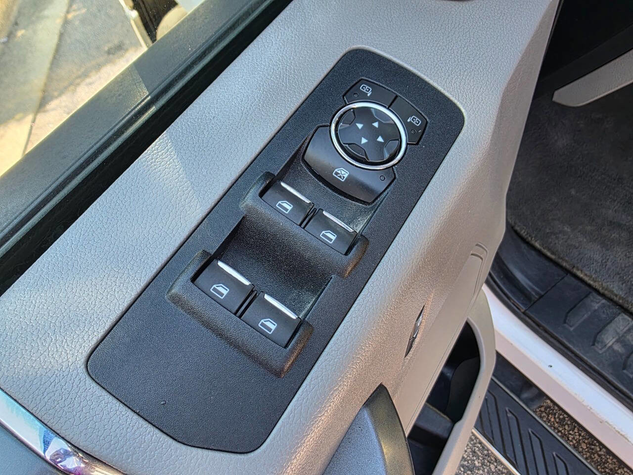 Used 2015 Ford F150 XLT w/ Equipment Group 301A Mid image 12