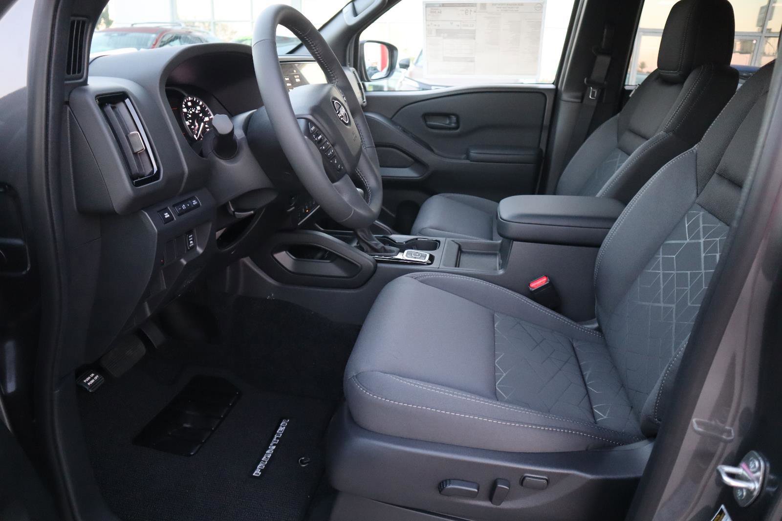 New 2026 Nissan Frontier 4x4 Crew Cab image 18