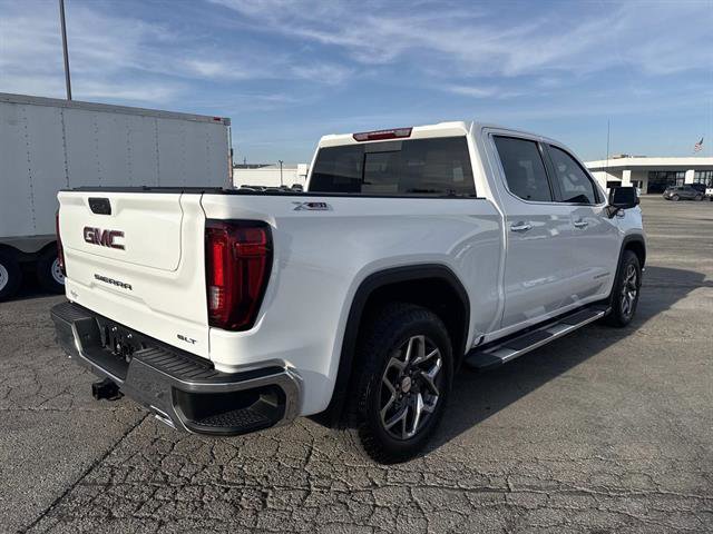Used 2023 GMC Sierra 1500 SLT w/ SLT Premium Package image 4