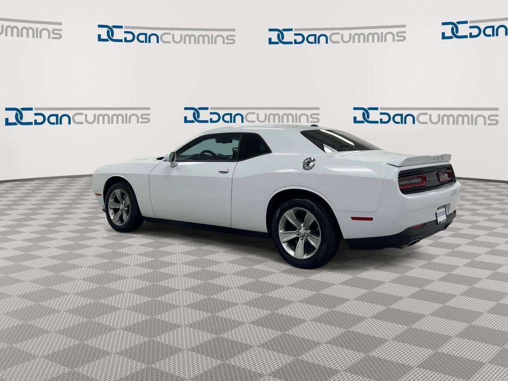 Used 2020 Dodge Challenger SXT image 6