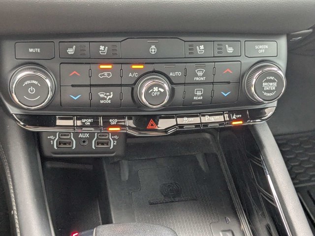 Used 2021 Dodge Durango Citadel w/ Premium Entertainment Group AWD/4WD image 22