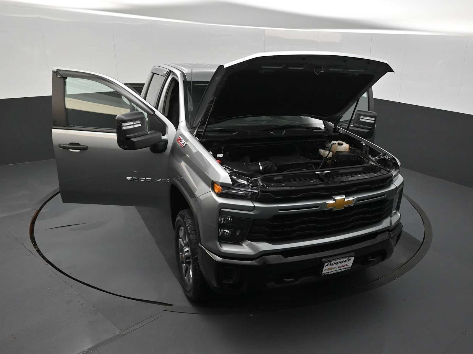 Used 2025 Chevrolet Silverado 2500 Custom AWD/4WD image 26