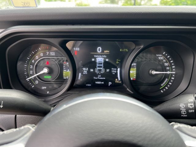 Certified 2025 Jeep Wrangler Unlimited Sahara w/ Safety Group AWD/4WD image 30