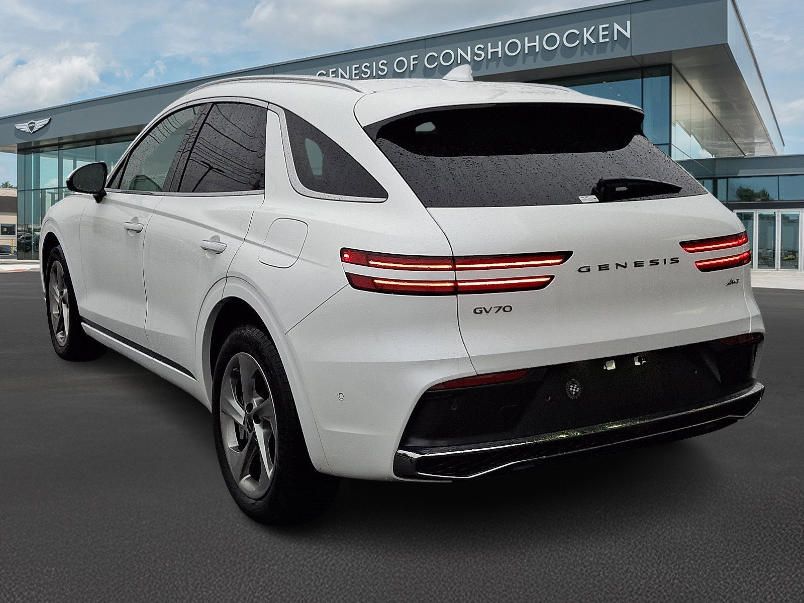 Certified 2026 Genesis GV70 2.5T Advanced image 4