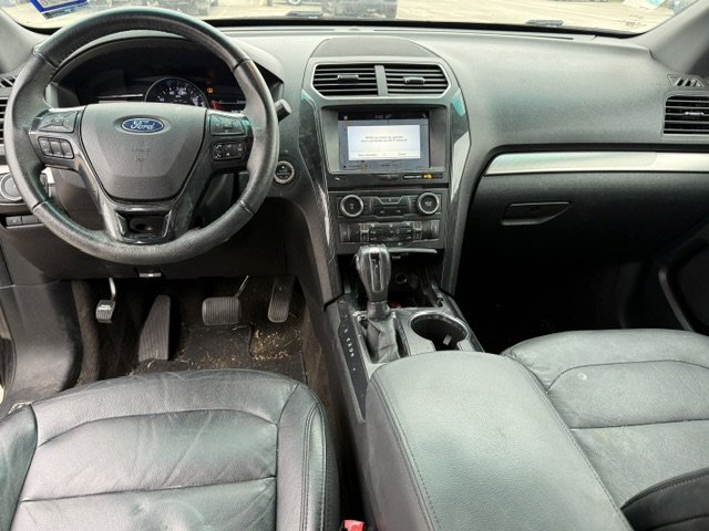 Used 2018 Ford Explorer XLT w/ Equipment Group 202A image 19