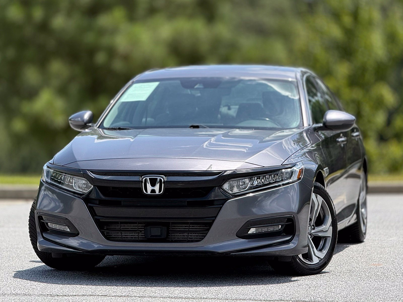 Used 2020 Honda Accord EX-L image 2