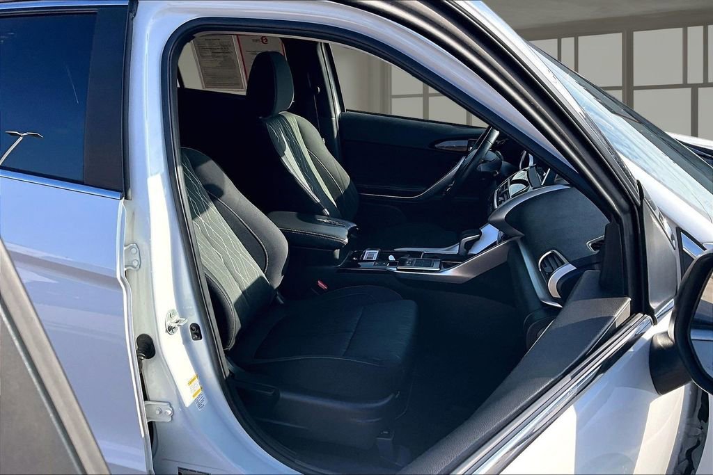 Used 2020 Mitsubishi Eclipse Cross SE image 8