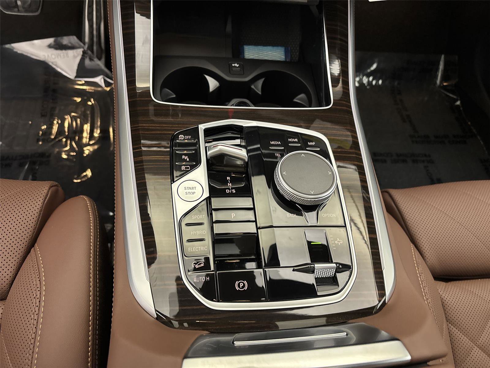 New 2026 BMW X5 xDrive50e image 23