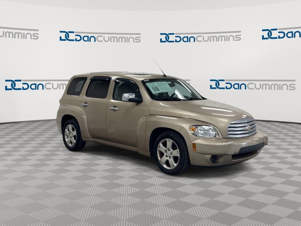 Used 2007 Chevrolet HHR LT FWD image 2