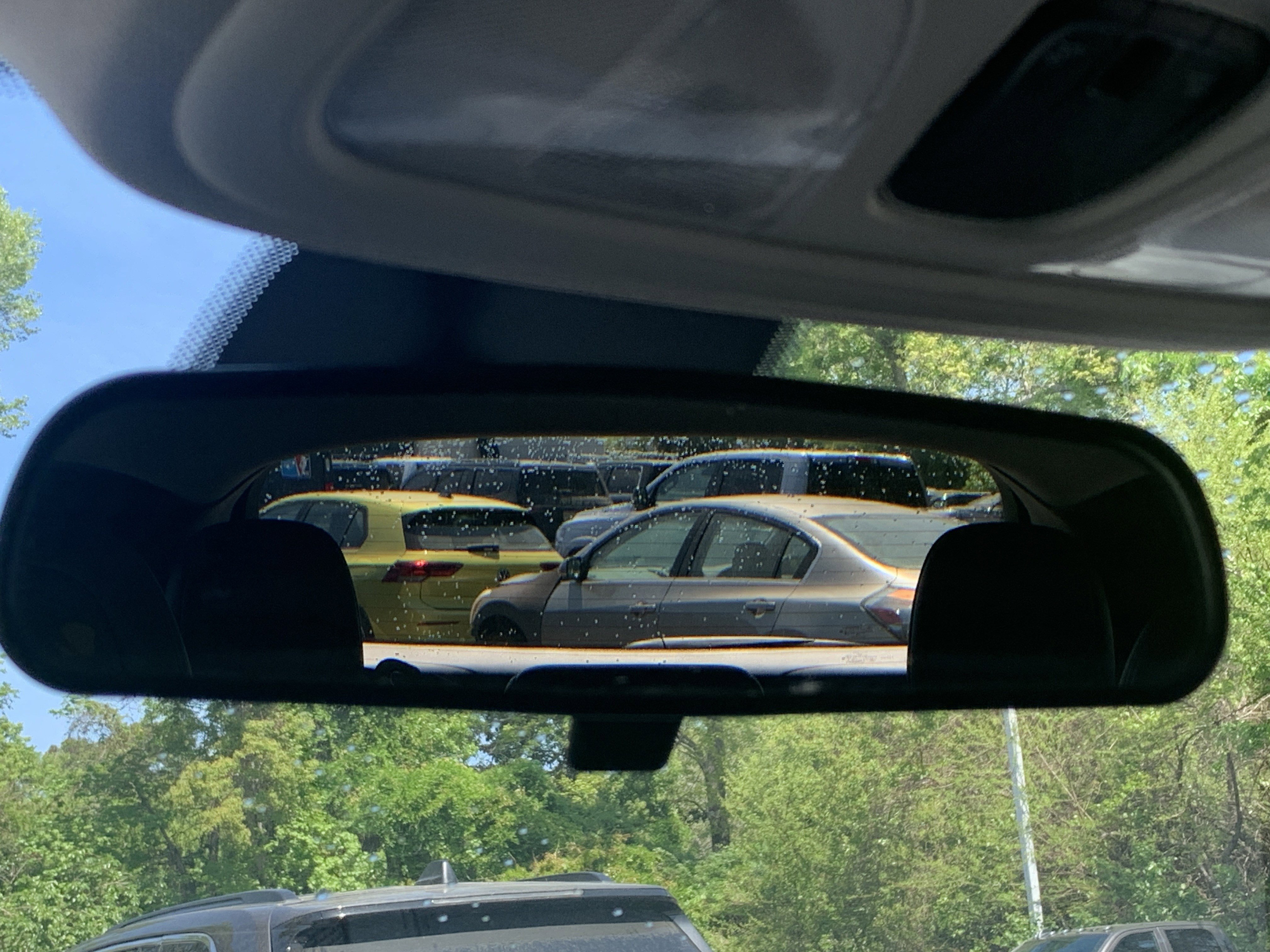 Used 2019 Jeep Cherokee Latitude Plus image 25