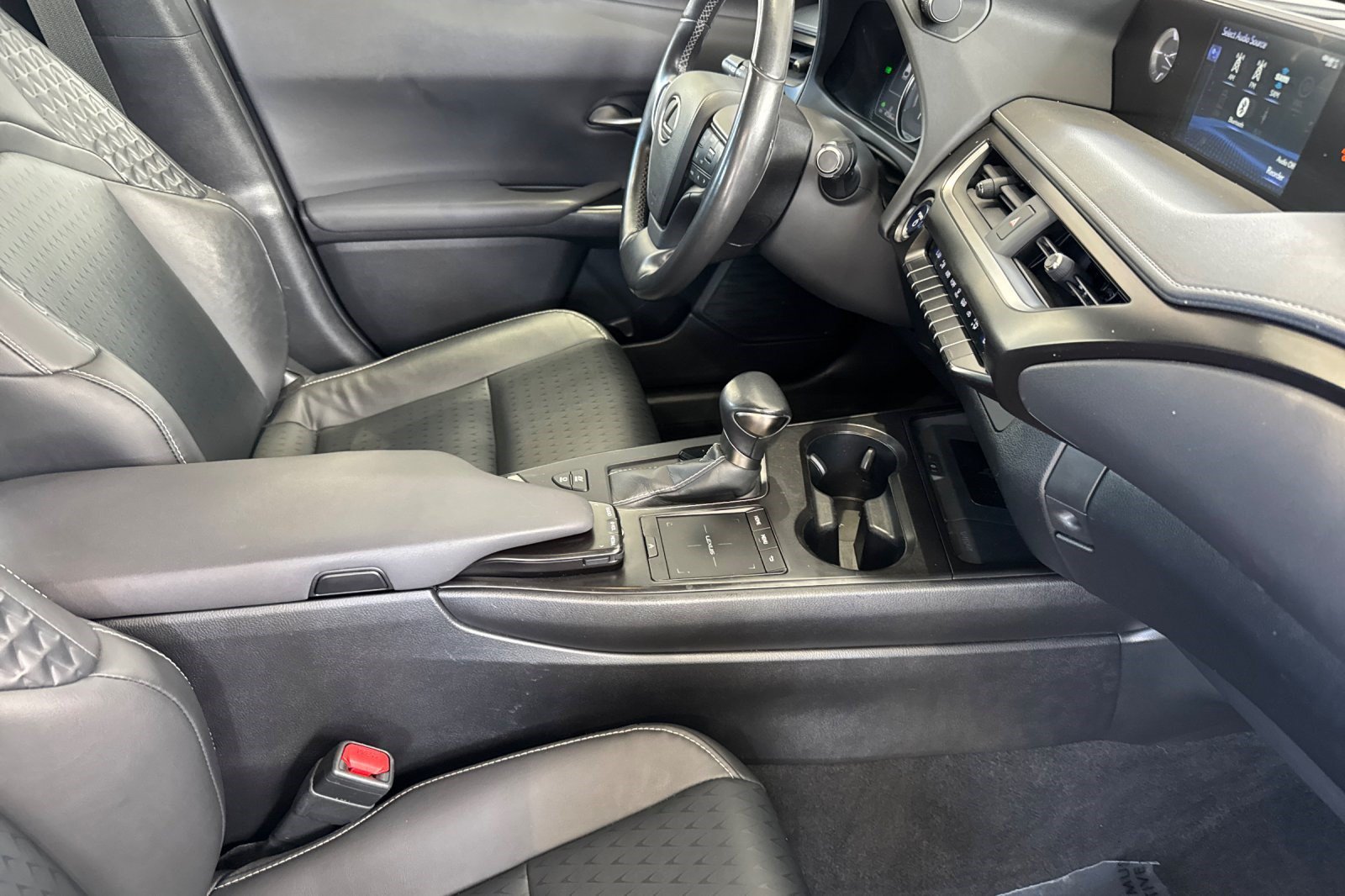 Certified 2021 Lexus UX 250h AWD/4WD image 20